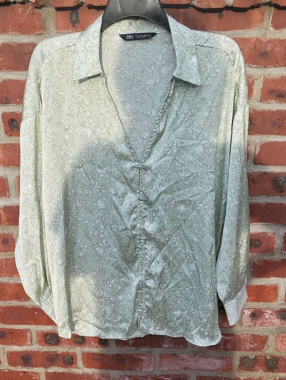 Zara Sage Green Floral Button-Front Blouse